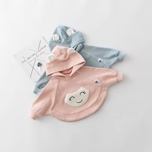 NEAT explosion cute baby out windproof warm cloak newborn baby Korean version of the baby cartoon bat sleeves sweater QY5737