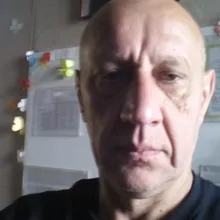 A***v