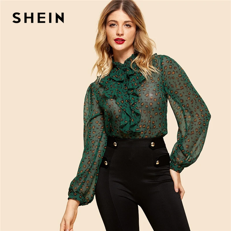 Acheter SHEIN Vert Boutonné Imprimé Léopard Chemise 2018 Nouveau Col Debout Week End Décontracté Femmes À Volants Vintage Moderne Dames Blouses