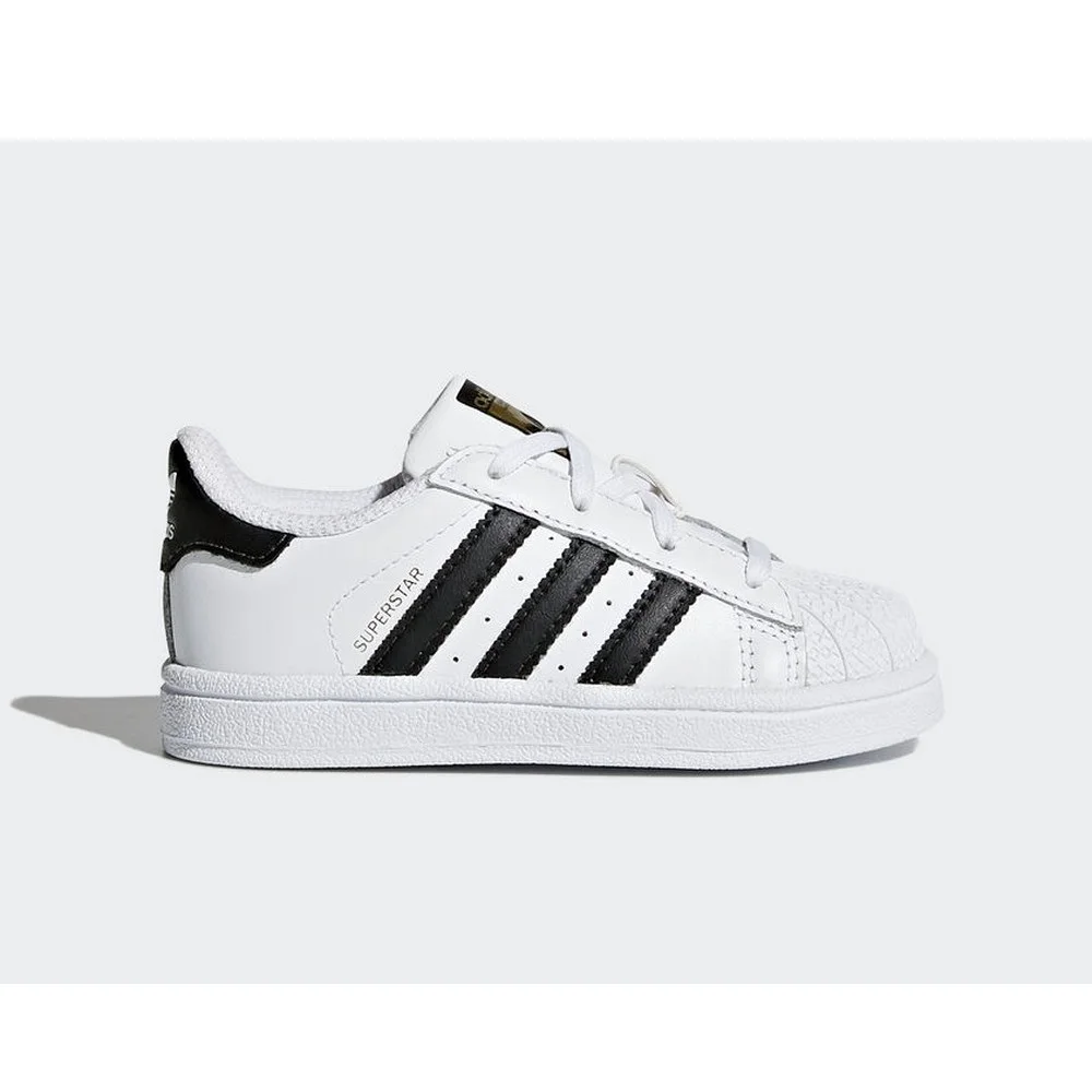 n white shoes