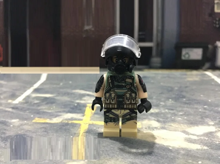 

3pcs Riot police Anti-virus helmet DIY building blocks military weapons city Bricks Compatible with mini figures original toys