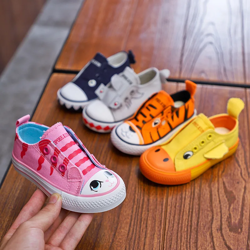 2023 Spring Kids Cartoon Canvas Shoes Children 3 Dimensional Animal Boys Girls Shoes Kindergarten Baby Shoes SH19079