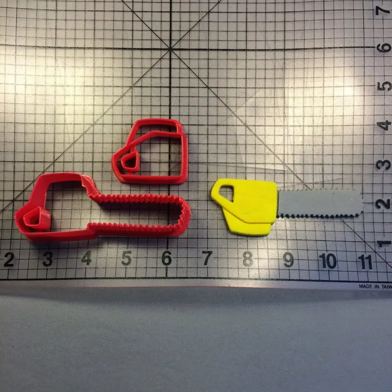 chainsaw-100-cookie-cutter-set-e1465589462545