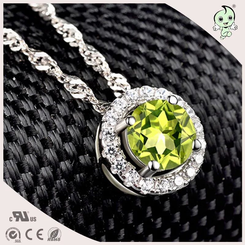 

Fine quality fashion Trendy And Simple Design 925 Sterling Silver Pendant With Green Peridot For Woman