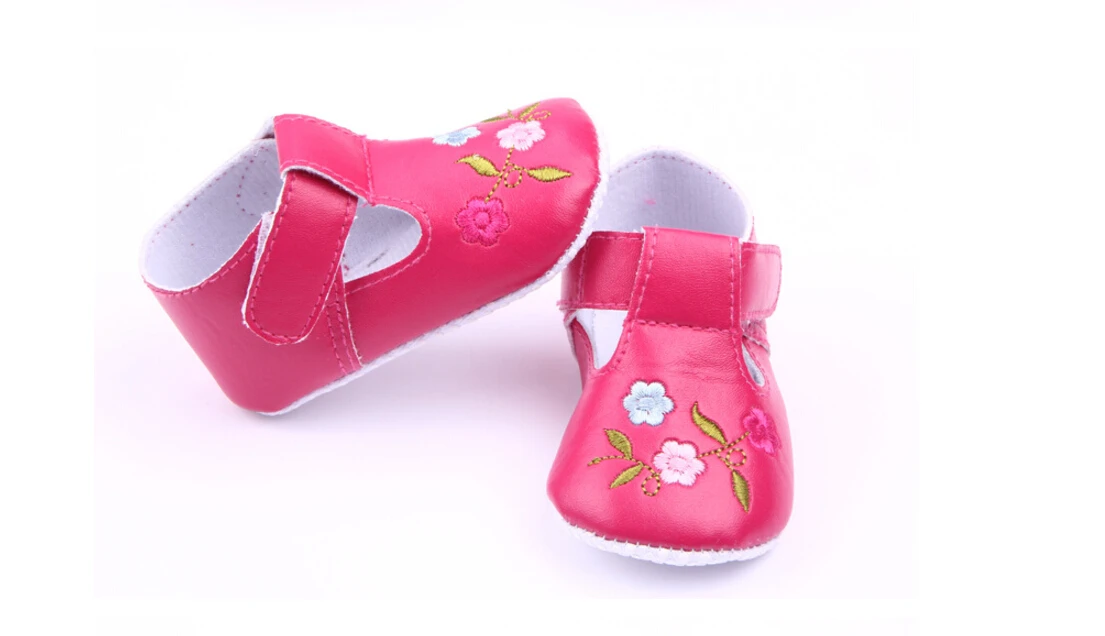 Детская повседневная обувь из искусственной кожи с цветочным принтом для маленьких мальчиков и девочек; сезон лето; для новорожденных; для малышей; для маленьких мальчиков и девочек; мягкая подошва; обувь для малышей; кроссовки; Возраст 0-12 месяцев - Цвет: Розовый
