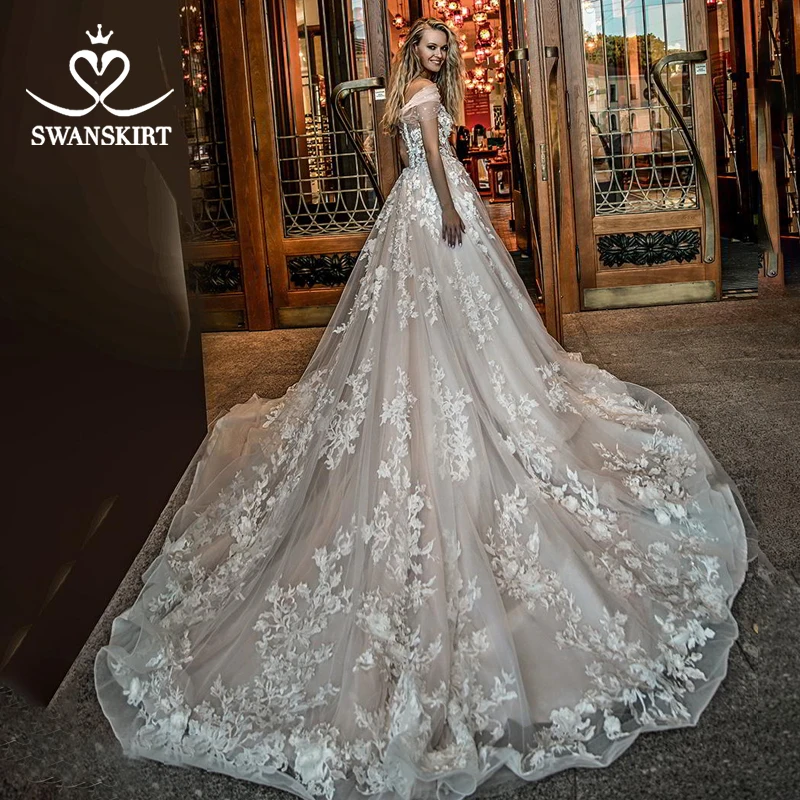 

Swanskirt Appliques Tulle Vestido de novia Wedding Dress 2019 Fashion Beaded Ball Gown Illusion Chapel Train Bridal Gown HZ09