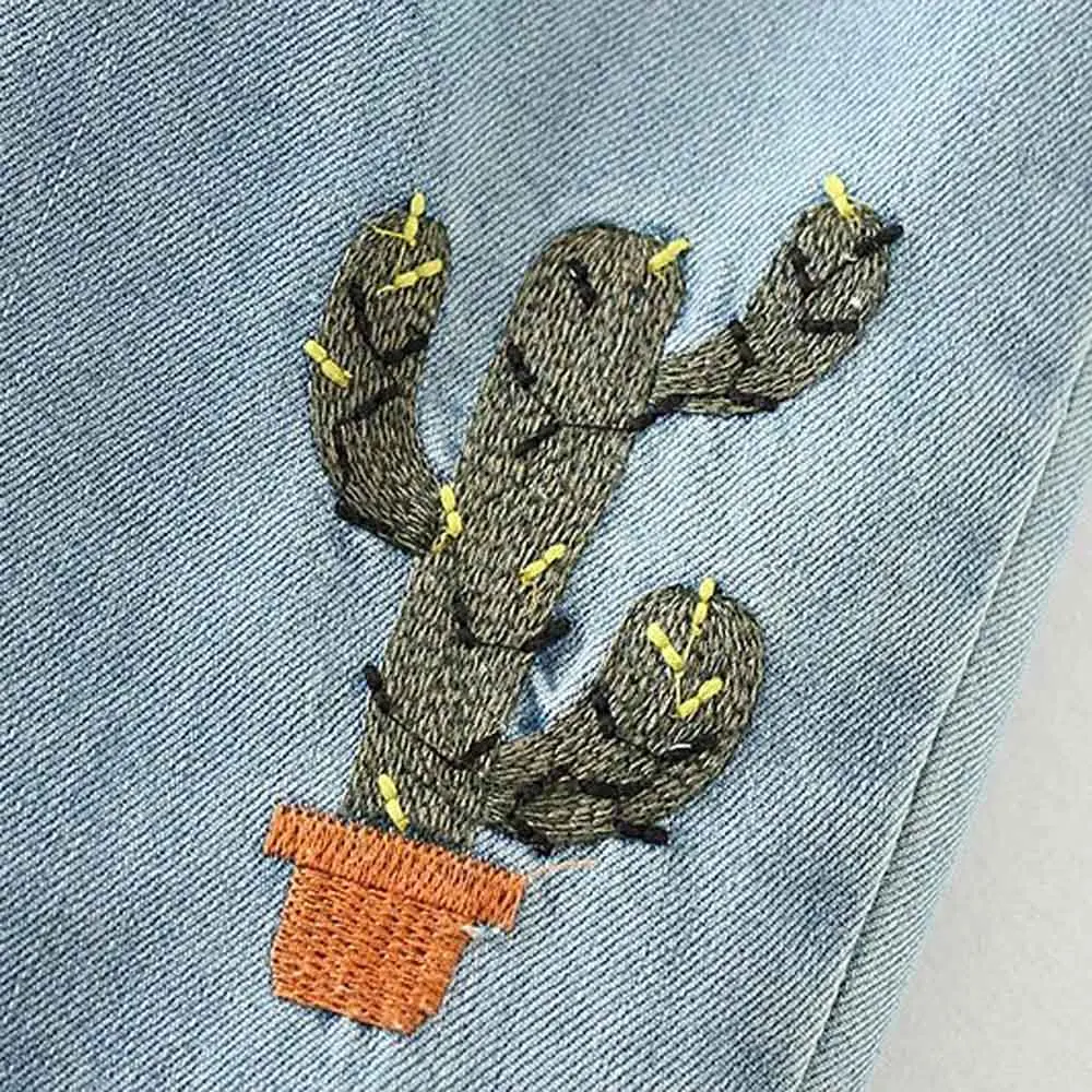  (8)