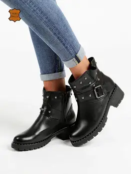 

Ankle biker studded leather-black