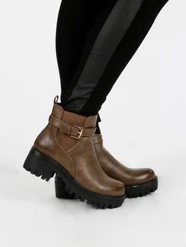 

Ankle Chelsea soled carrarmato