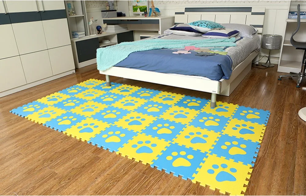Blue&Yellow-Foot-