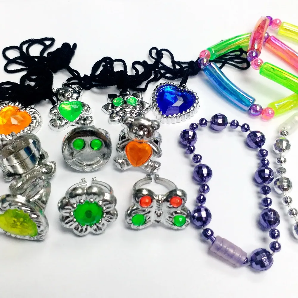 15 pcs girls set Mix-G4 -    40g