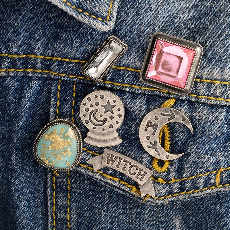 

Witch Crystal Ball Star Moon Earth Creative Personality Black Cartoon Alloy Enamel Brooch Badge Jacket Collar Brooch Jewelry