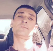 M***v