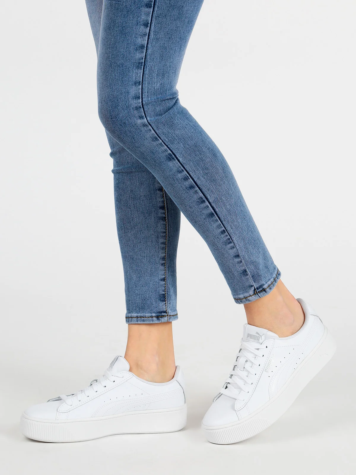 puma vikky stacked white