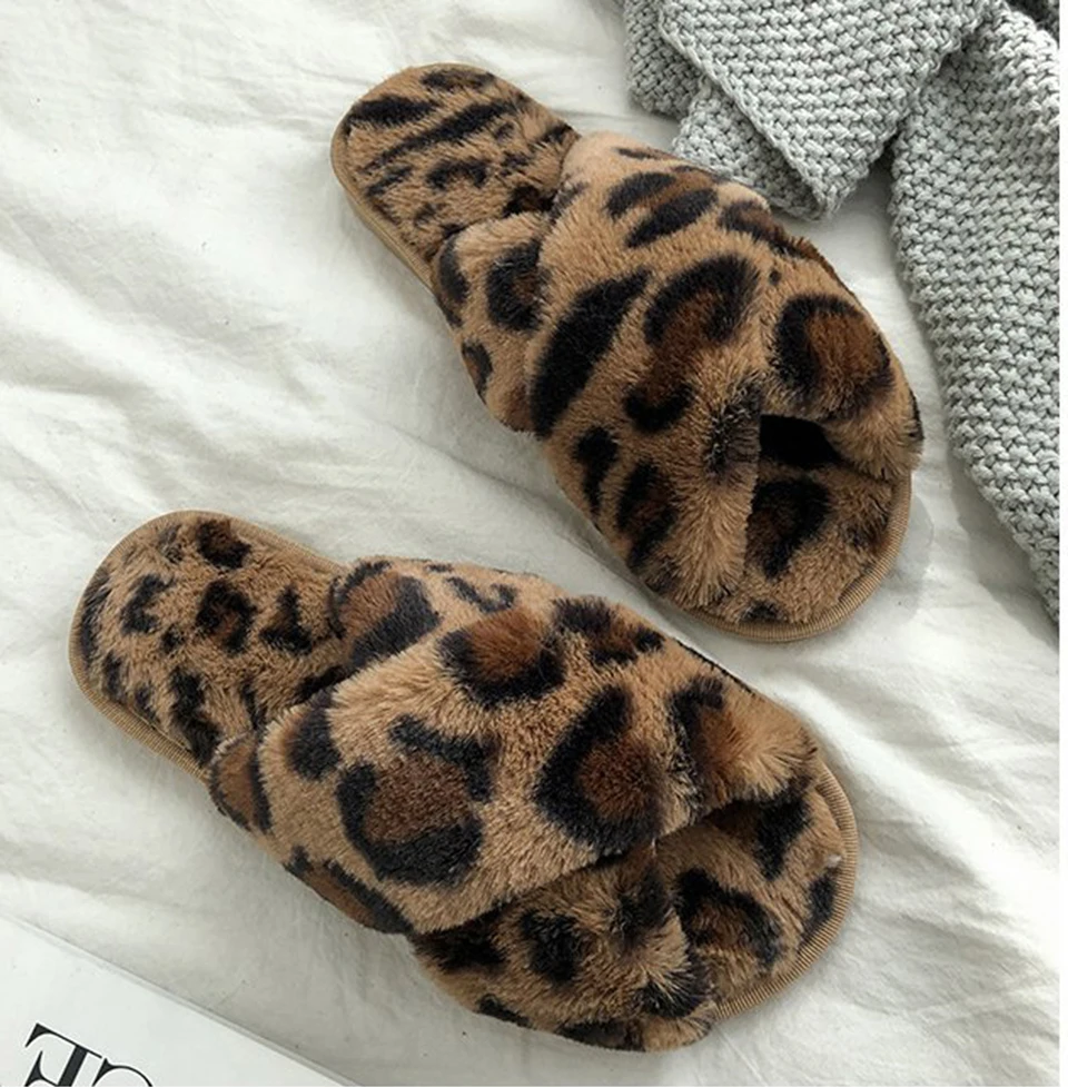 fur slippers