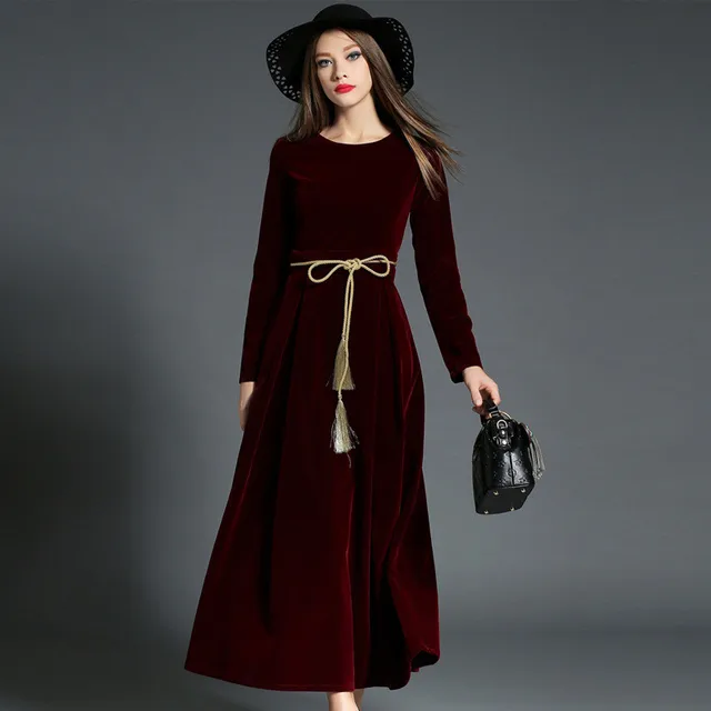 Maxi robe noire manche longue