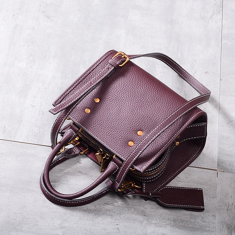 

2019 spring new ladies luxury Sheepskin Handbags women's leather shoulder bag for Casual Designer women shoulder Messenger Bags