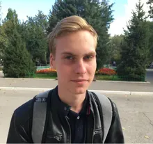 V***v