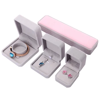 

Faux Velvet Presentation Gift Jewellery Ring Necklace Bracelet Display Box Case
