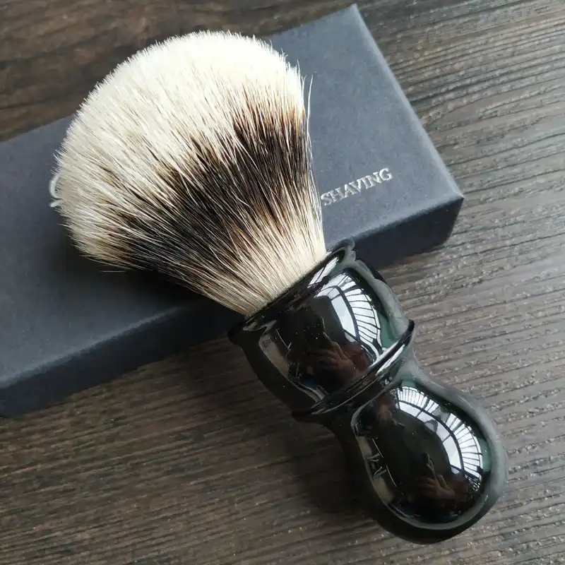OUMO BRUSH CHUBBY Art shaving brush with SHD fan Manchuria badger knots