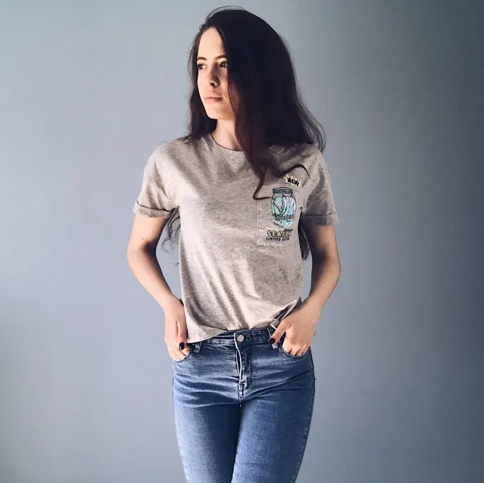 Tangada Women T shirt Summer Sequined Single Pocket Short Sleeve Gray T-shirts Funny Ladies Tops Tees Vintage Female Clothing DT