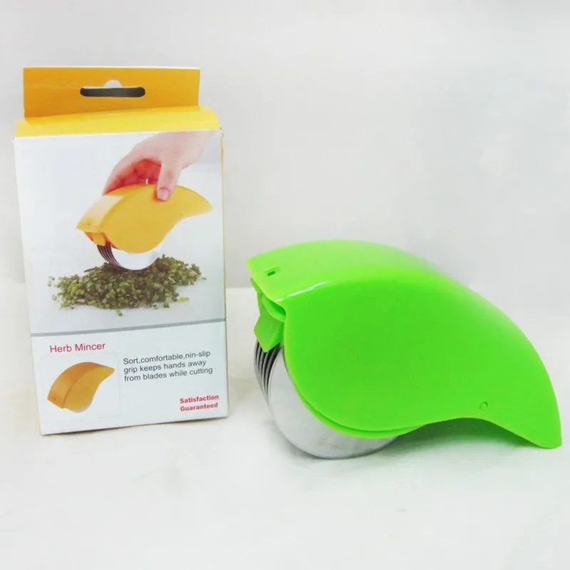 Herb Rolling Mincer Portable Herbal Hand Manual Cutter Non slip Grid 6