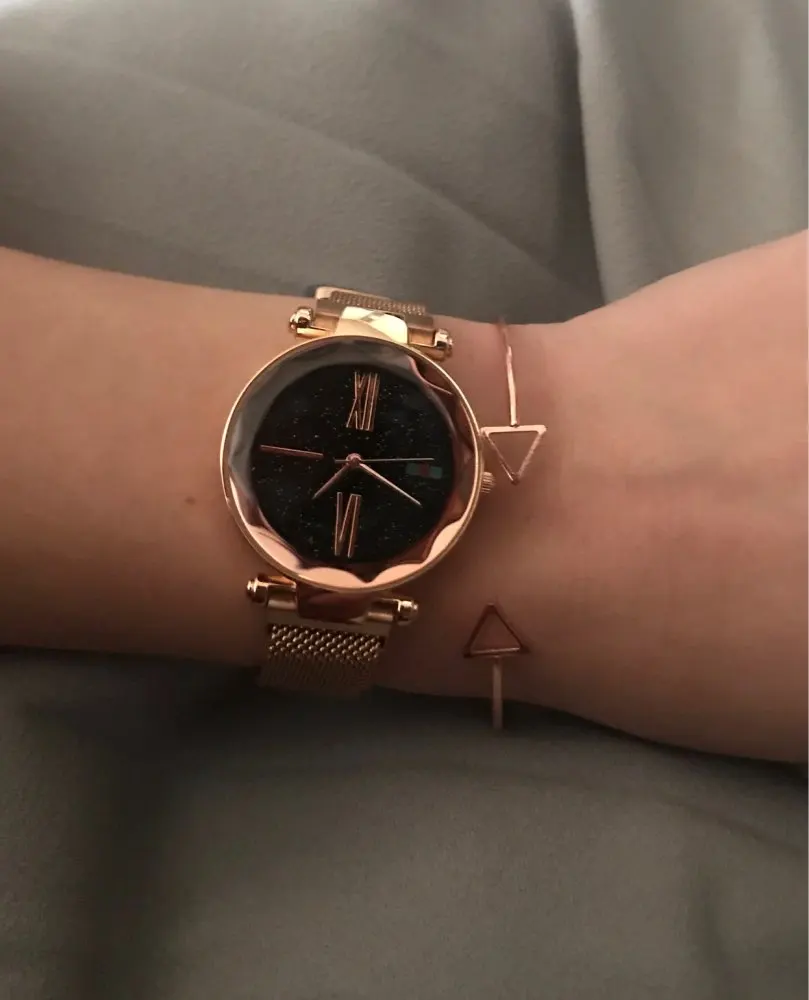 Relógio Rose Island