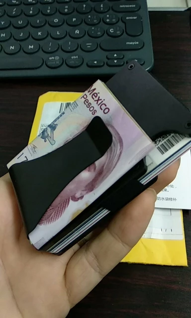Valink 2019 New Fashion Slim Carbon Fiber Credit Card Holder RFID Non-scan Metal Wallet Purse Male Carteira Masculina Billetera photo review
