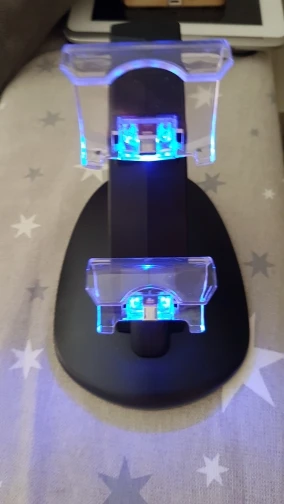 DUAL USB Charging LED Controller Chargers For Sony Play Stations 4 PS4 - FRRE SHIPPING !