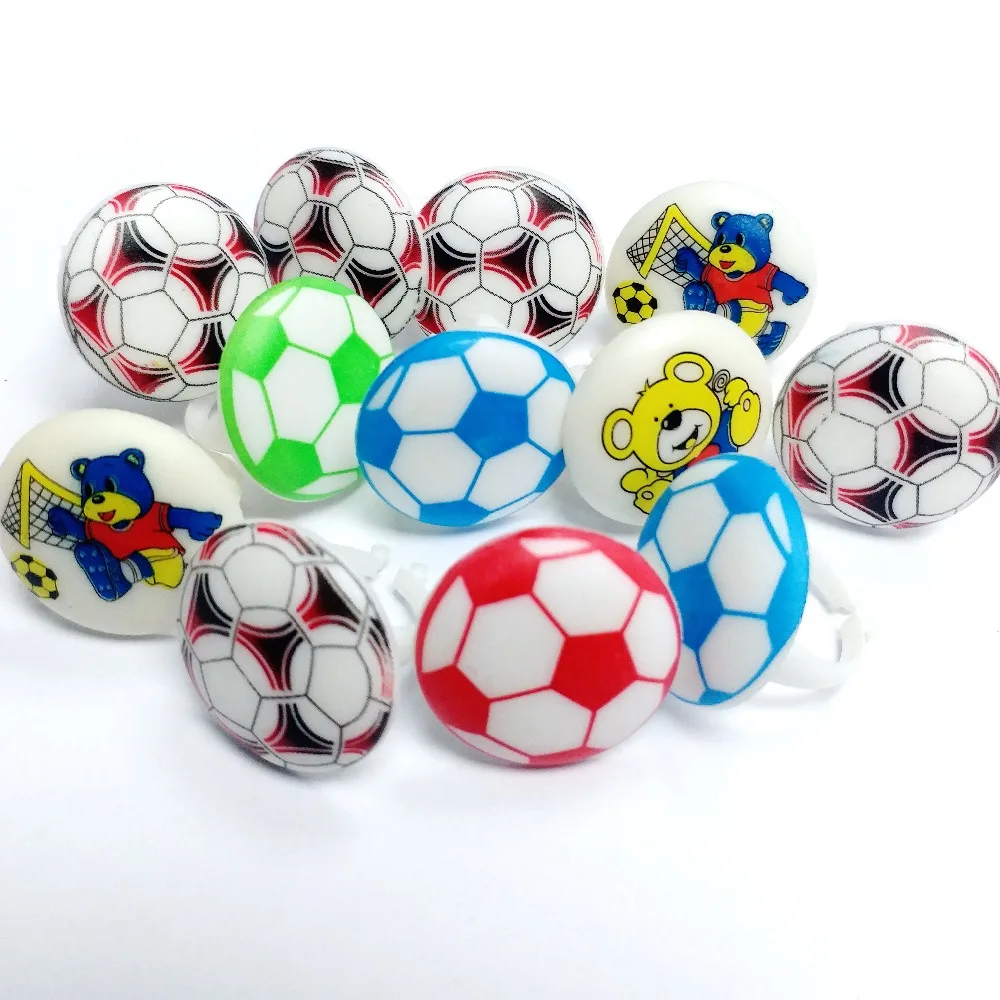 12 шт мальчики дети разноцветный, футбол кольца Забавный дизайн для торговый автомат мешок Pinata наполнитель Новинка сувениры для вечеринки ко дню рождения giveaways