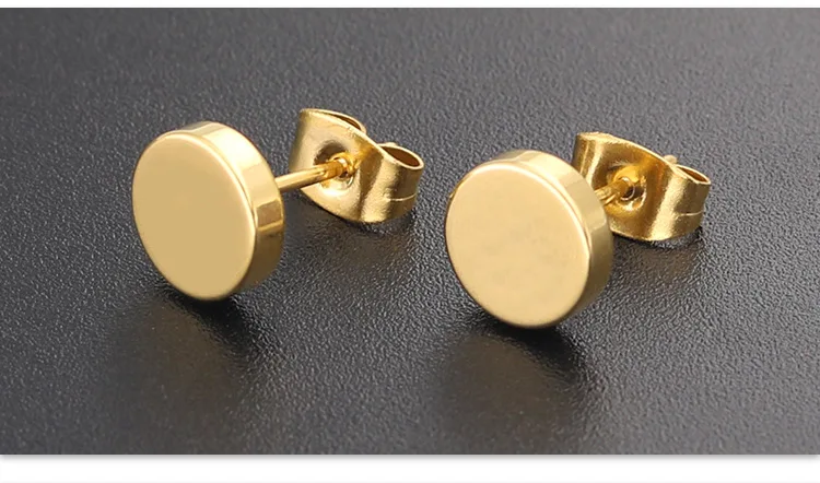 8910667079_996853077