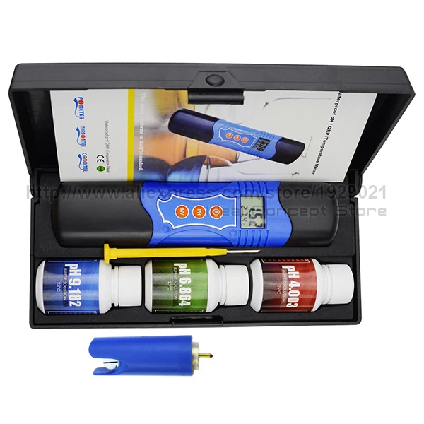 11-Ideal-Concept-water-quality-meter-PHM-224-case