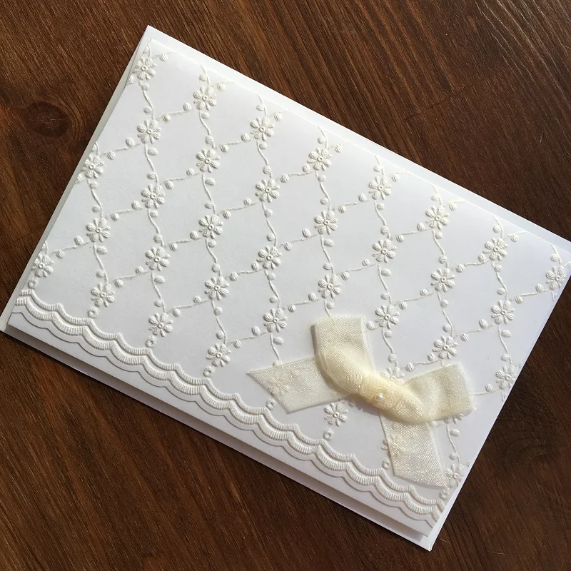 

L006 Elegant Wedding Invitation card classic desing while color with satin bow, 10 pcs