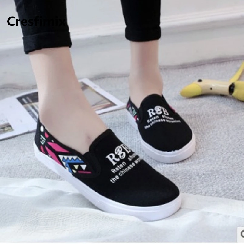 Cresfimix femmes appartements women fashion canvas black flat shoes with letter lady fashion cute summer slip on shoes a213