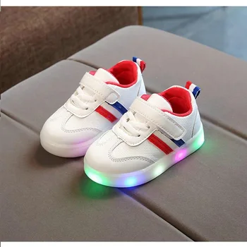 

2018 new children's breathable sports shoes boys and girls LED lights sports shoes Fashion Sneakers Toddler Kids LED Sneakers