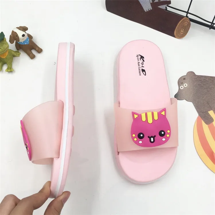 KINE PANDA/домашние Тапочки для ванной комнаты; Kitty; детская обувь для маленьких девочек; шлепанцы для мальчиков; пляжная садовая обувь; легкая обувь