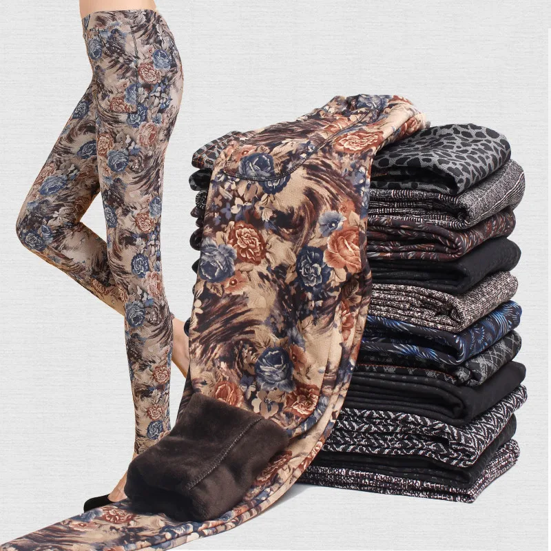 Comprar 90kg Wear Otoño Invierno mujeres de mediana edad más gruesas polainas de terciopelo mujer mamá alta elástica imprimir pantalones de flores pantalones calientes A51