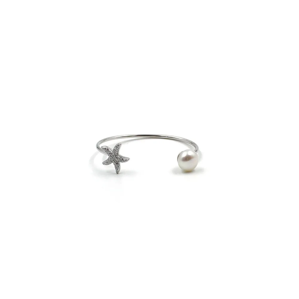 

White Gold Vermeil 925 Sterling Silver Star Pearl Bangle