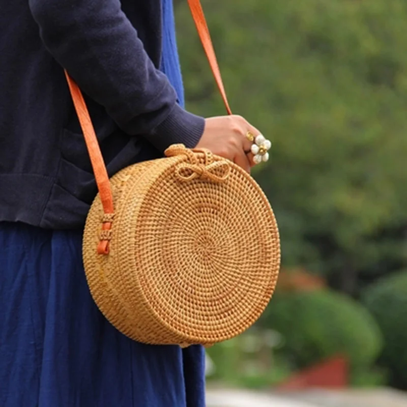 Women Woven Bag Round INS Popular Bohemia Vintage Rattan Straw Bags Handmade Vietnam Circle Female Shoulder Bag Crossbody SS3097 (6)