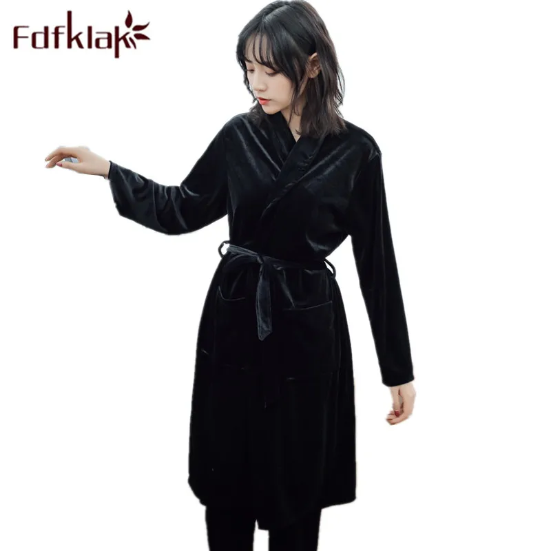 

Fdfklak Autumn Winter Velvet Pajamas For Girls Warm Pajamas Home Clothing Satin Pyjamas women Pijamas Mujer Sleepwear Sets Q729