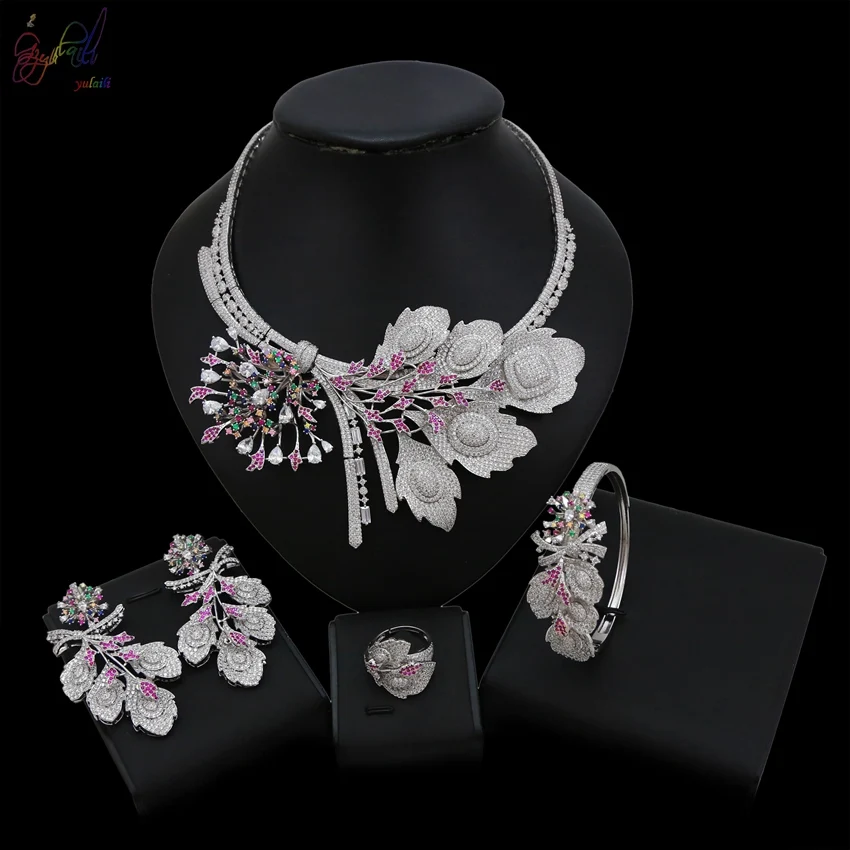 Yulaili 2019 Новый Рождественский дизайн в форме цветка с красочным кристаллом Американский Цирконий набор украшений для женщин Yulaili 2019 Новый Рождественский дизайн в форме цветка с красочным кристаллом Американский Цирконий набор украшений для женщин