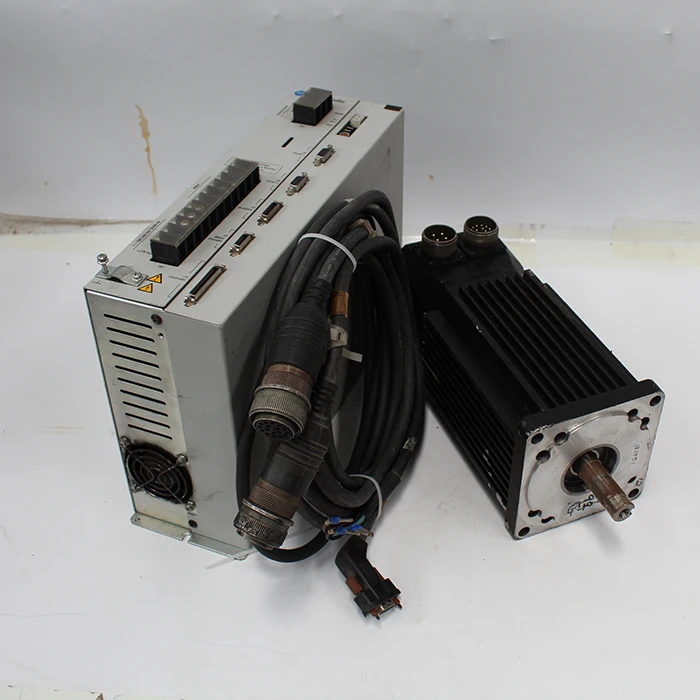 

Allen Bradley servo drive 1398-DDM-030 with free shipping