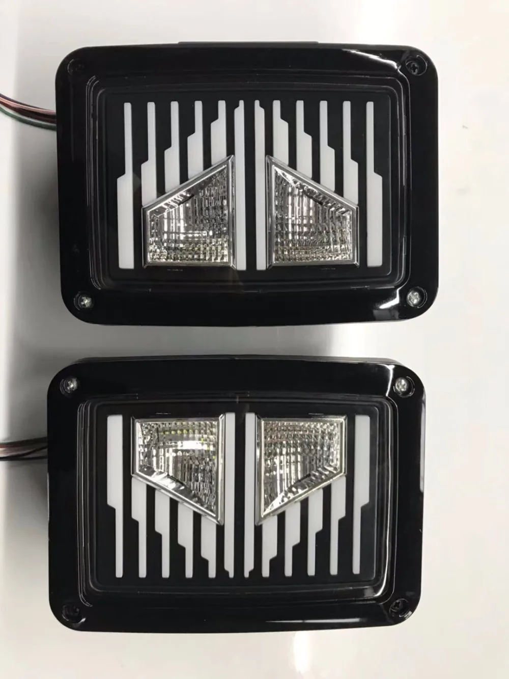 

1pair Smoked LED Tail Lights 2007-2017 For Jeep Wrangler Tail Light Brake Reverse Light Rear Back Up Turn Singal Lamp Daytime