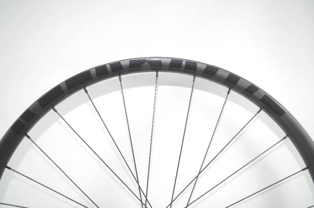 Discount 1199g 29er MTB XC 24mm x 30mm Asymmetric Hookless Clincher Tubeless Mountain Bike Carbon Wheels 29inch Wheelset 29" 3k 12k twill 11