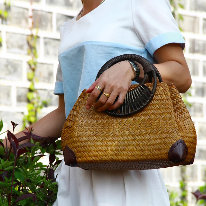 Женские соломенные сумки, женские бамбуковые летние пляжные плетеные сумки, женские винтажные ручные сумки с деревянной ручкой, вязаные сумки для путешествий SS3144