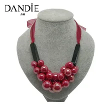 Dandie различных размеров Красного акрилового бисера Короткое ожерелье, элегантный тренд ювелирных изделий ожерелье
