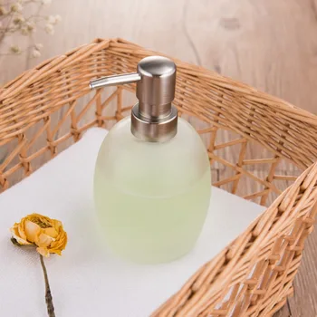 

Bathroom Soap Dispenser Glass Bottle ABS Head Metal Pump Lotion Container Bottle Liquid Soap Dispenser 15 OZ