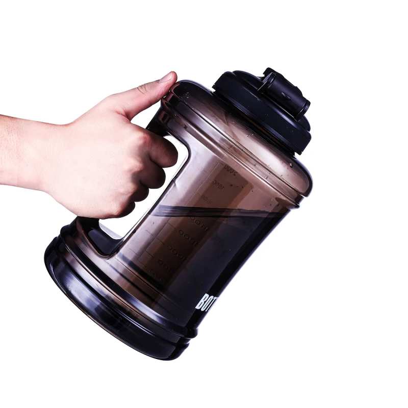 2.5L كبيرة قدرة المياه زجاجة للتدريب التخييم الجري في الهواء الطلق اللياقة البدنية الصالة الرياضية BPA شحن مقبض بلدي زجاجات مياه