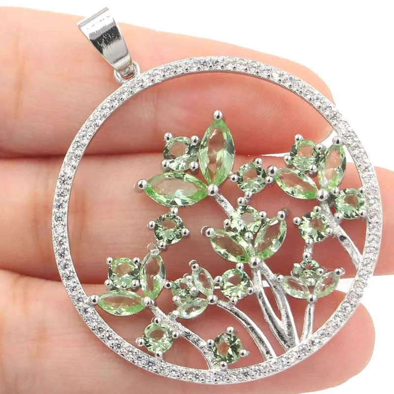 

Wonderful Green Emerald, White CZ Woman's Wedding Girls 925 Silver Pendant