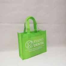 Подарочная сумка с ручками, Нетканая ткань, упаковка, обработанная мешочек для украшений для дня рождения, Хэллоуина, многоразовая рекламная сумка